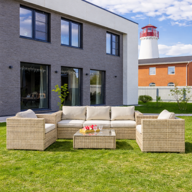 Лаунж-зона KARL с трёхместным диваном (бежевая) Лаунж-зона KARL с трёхместным диваном (бежевая)